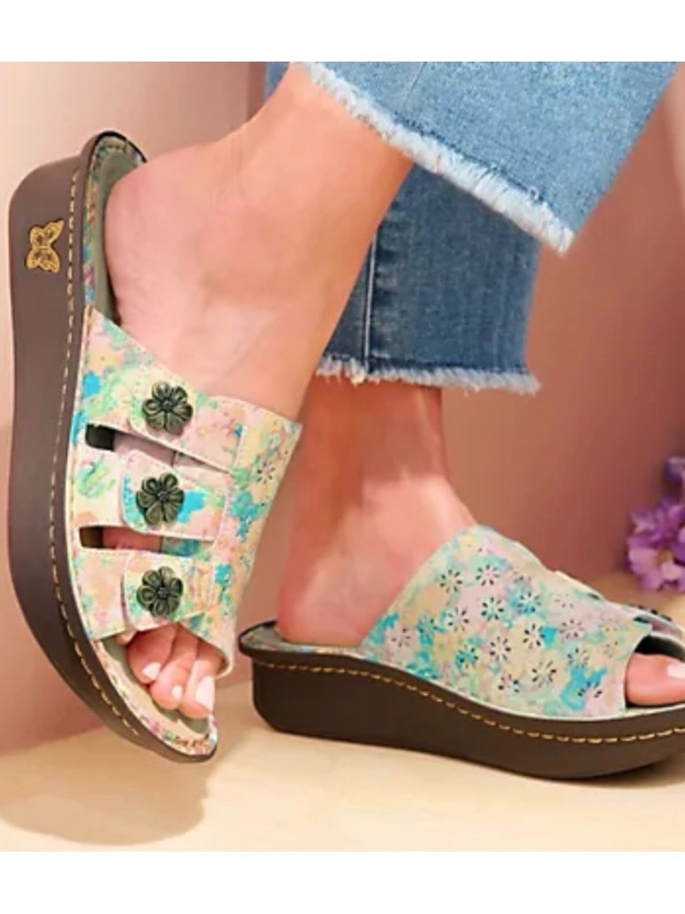Alegria Julee Vinely Leather 3-Strap Printed Orthotic Sandals Earth Goddess 41
